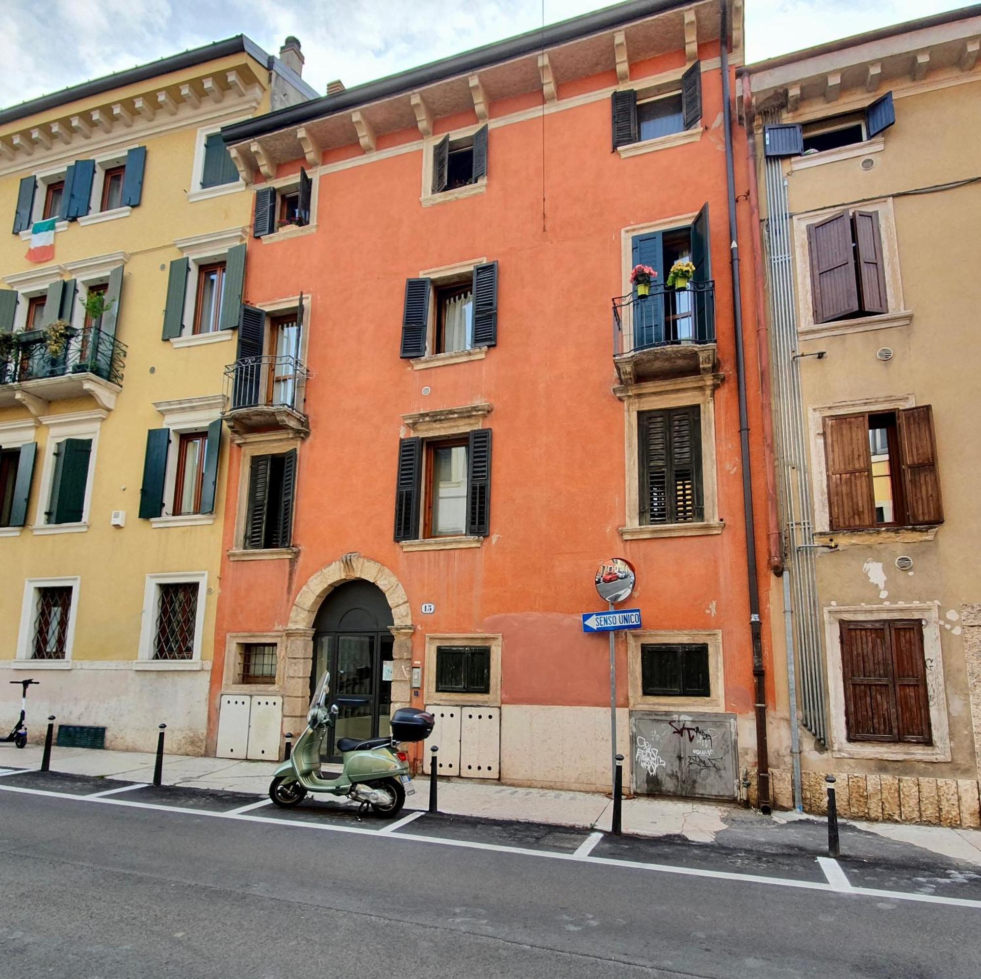 Apartment Bright, Cozy In The Heart Of *