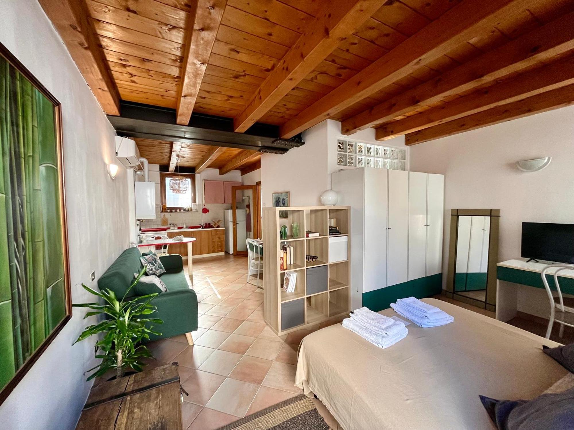 Apartment Bright, Cozy In The Heart Of *
