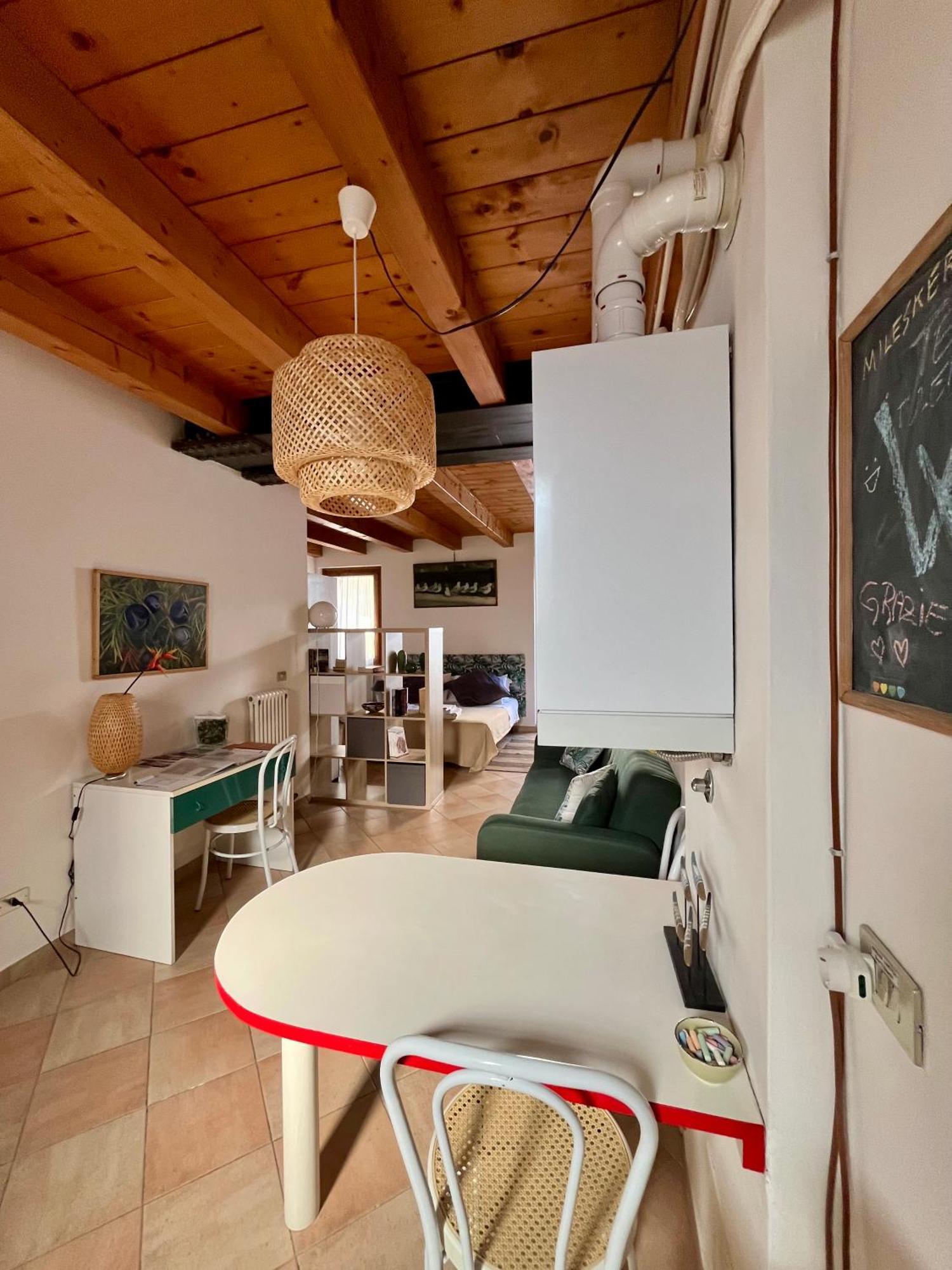 Apartment Bright, Cozy In The Heart Of *